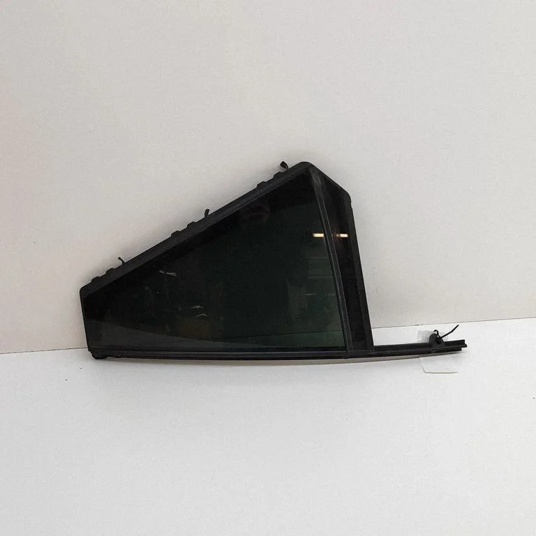 Rear vent window glass 43R004561