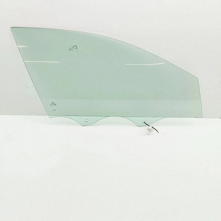 Front door window glass four-door 5H4845202A