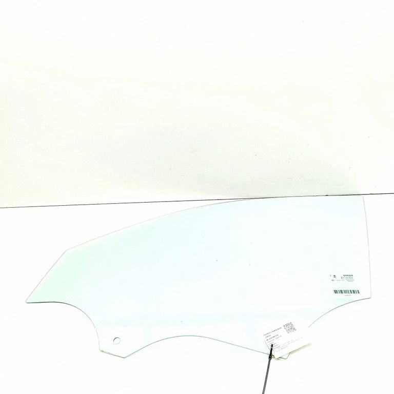 Front door window glass four-door 32368778