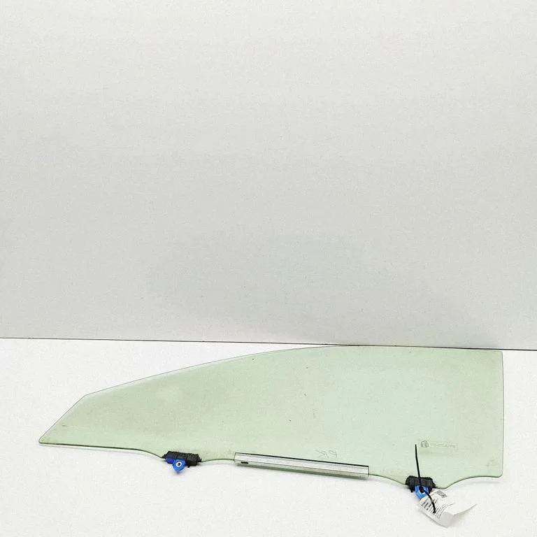 Front door window glass four-door – Lexus GS 250 350 300H 450H (2013-)