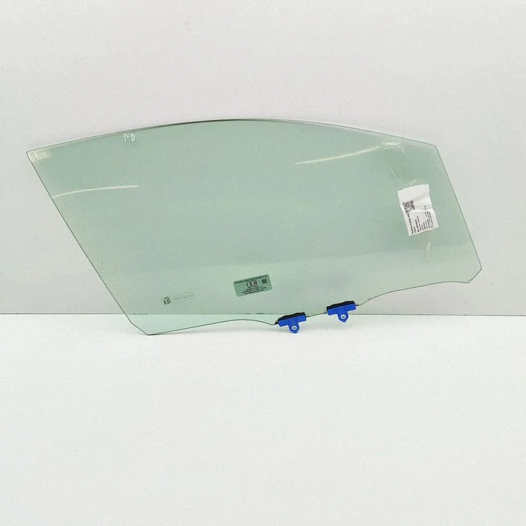 Front door window glass four-door 6810142440