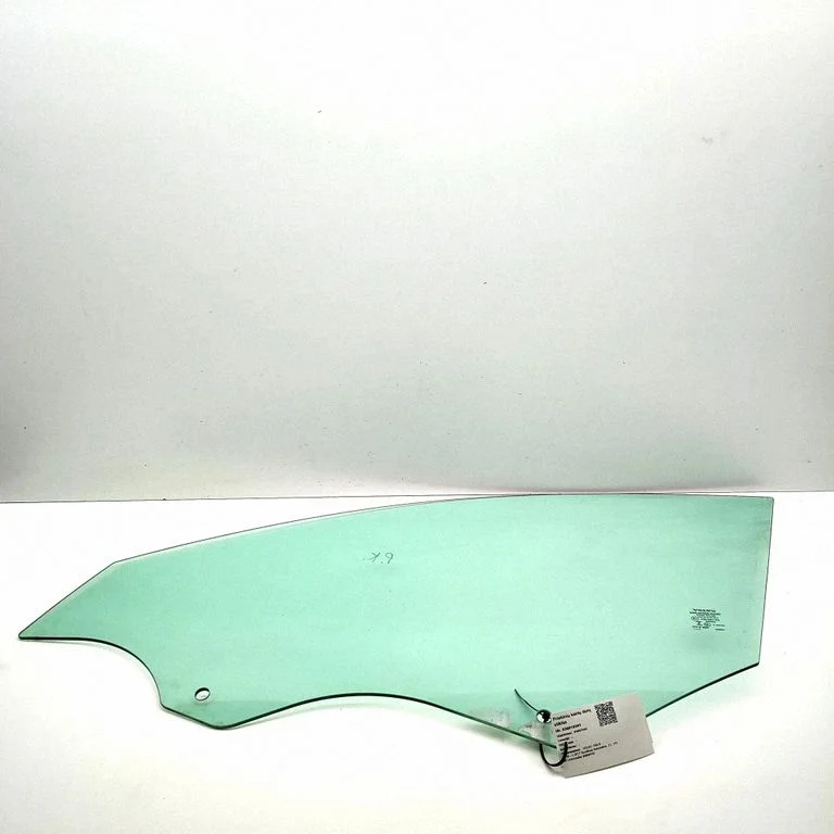 Front door window glass four-door 32368725