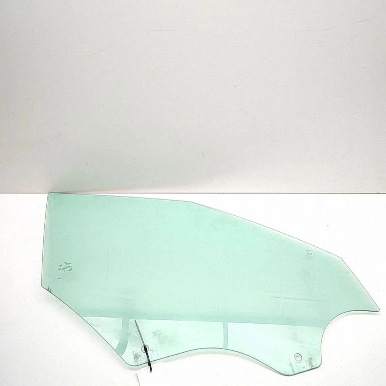 Front door window glass four-door 31688227