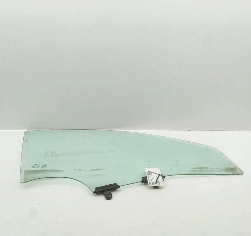Esiukse põhiklaas (neljaukselise) 82420GI000