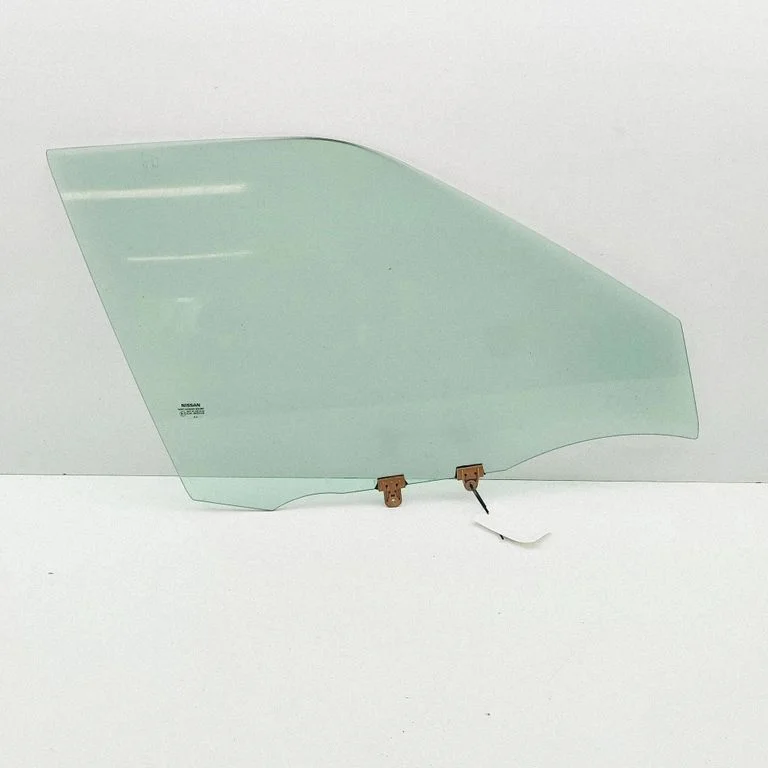 Esiukse põhiklaas (neljaukselise) 803006PA0B