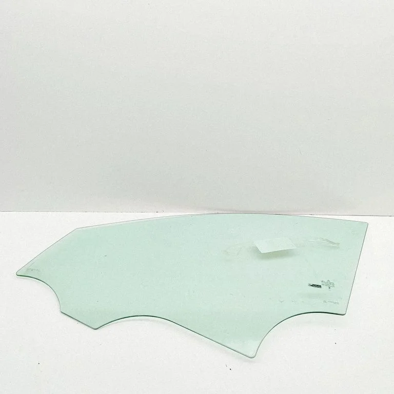 Front door window glass four-door 43R00050