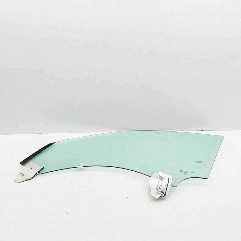Esiukse põhiklaas (neljaukselise) 43R00083