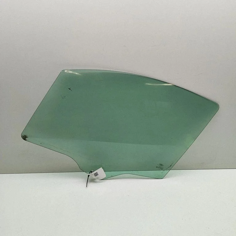 Esiukse põhiklaas (neljaukselise) 43R00098