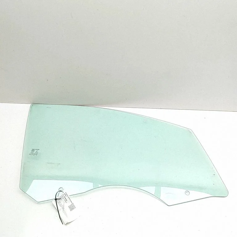 Front door window glass four-door 10941370