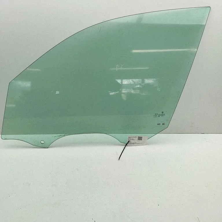 Front door window glass four-door 7430937
