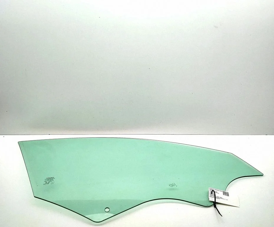 Front door window glass four-door 32244956