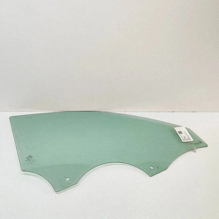 Front door window glass four-door 8V4845202A – Audi RS3 (2015-2019)