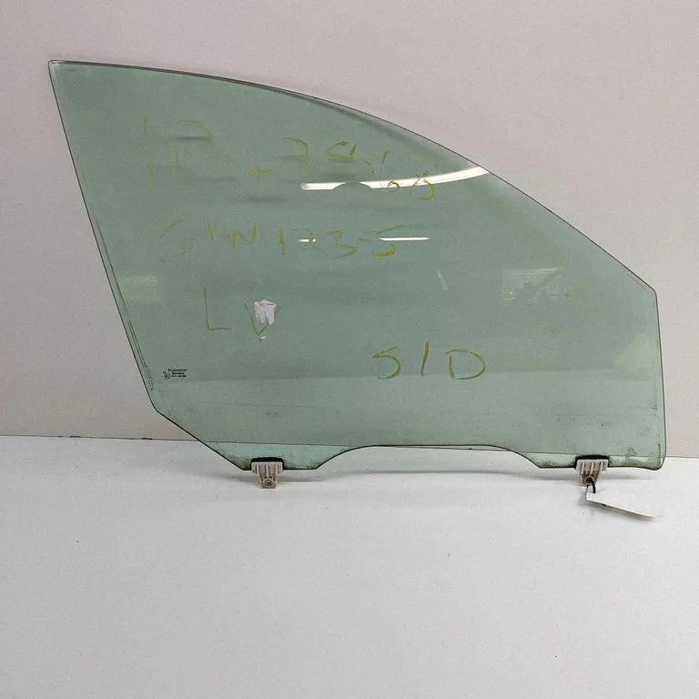 Esiukse põhiklaas (neljaukselise) 803001DR0A