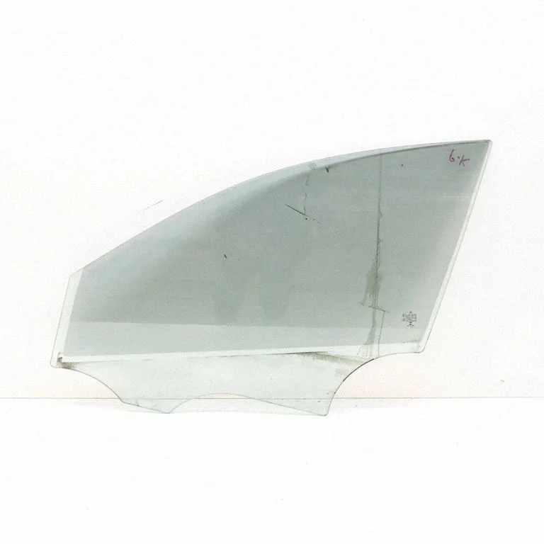 Front door window glass four-door 43R00050