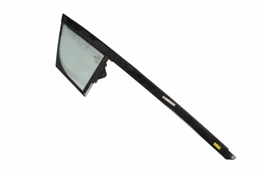 Front door vent window glass four-door