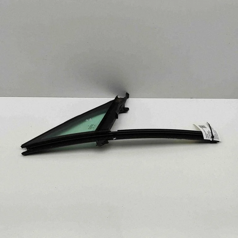 Front door vent window glass four-door 970542312