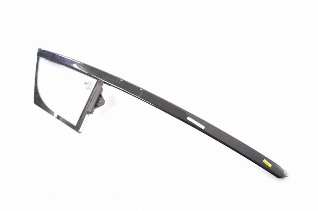 Front door vent window glass four-door 43R007951