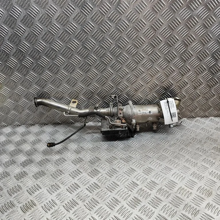 EGR valve 8574815