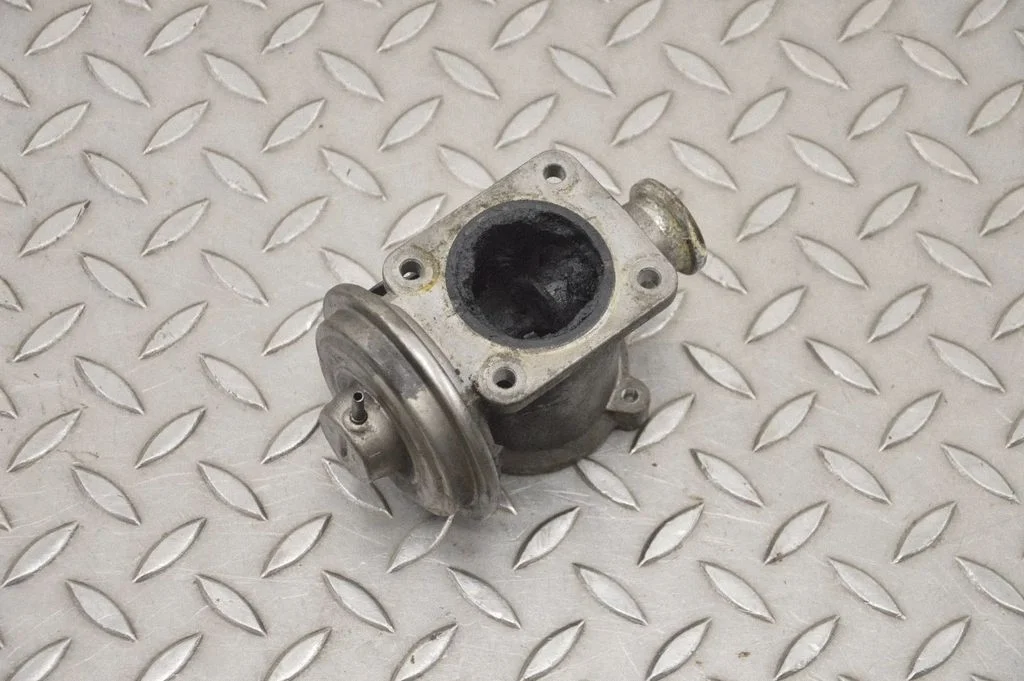 EGR-klapp – BMW 3-seeria E92 E93 (2005-2014)