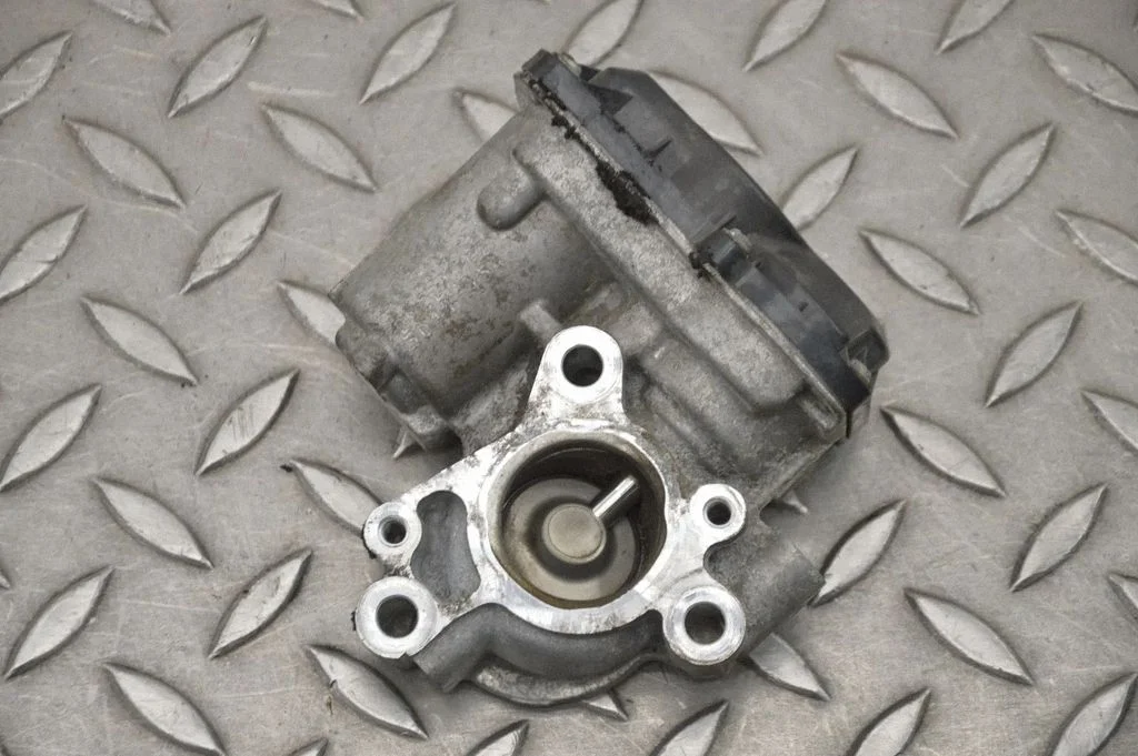 EGR valve 147100361R