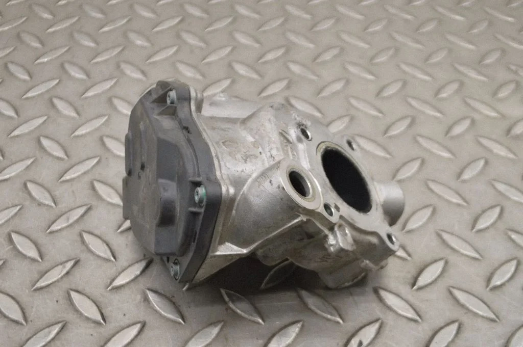 EGR valve – Mercedes-Benz E-Class W212 (2009-2016)