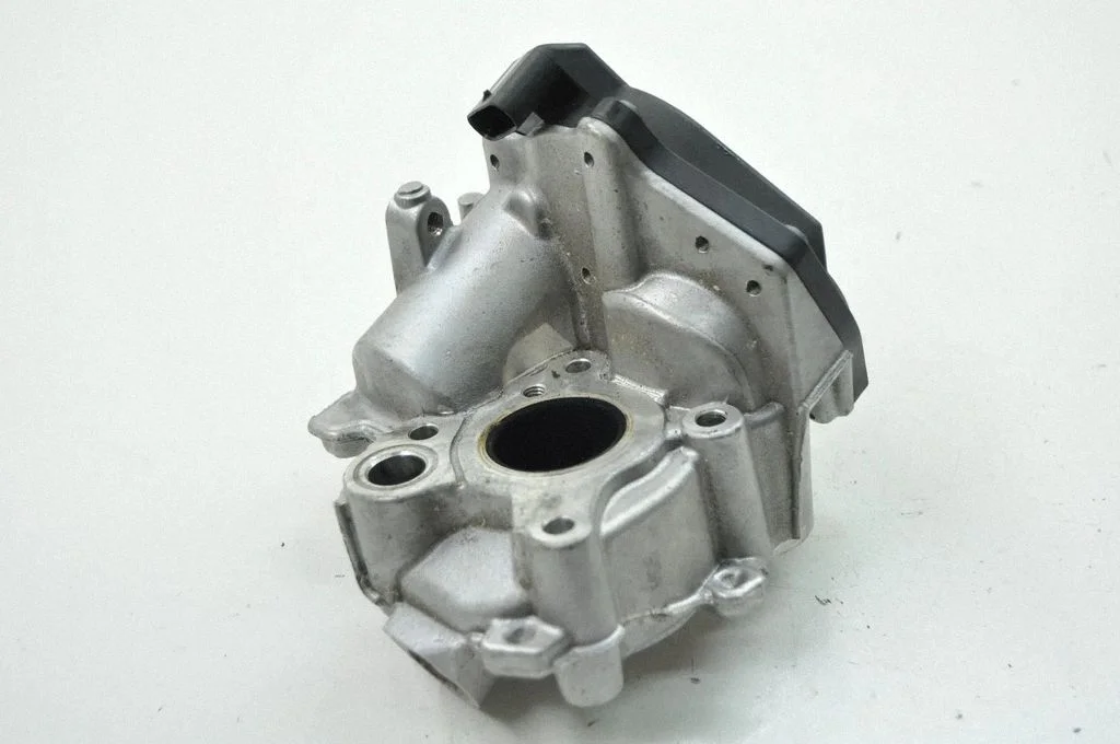 EGR valve – Mercedes-Benz E-Class W212 (2009-2016)