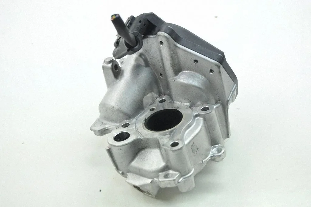 EGR valve – Mercedes-Benz C-Class W205 (2014-2021)
