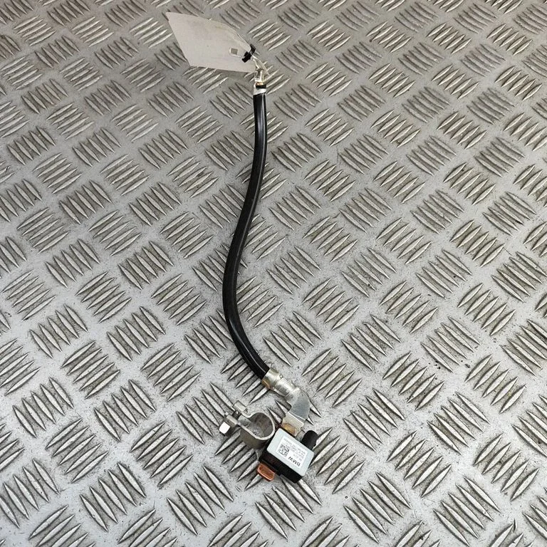 Miinusjuhe (aku) – BMW 3-seeria G20 G21 (2019-)