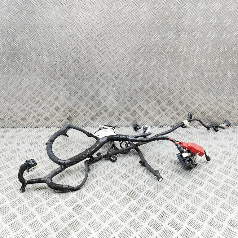 Przewód plusowy (akumulatora) NJ8T12B637NAA