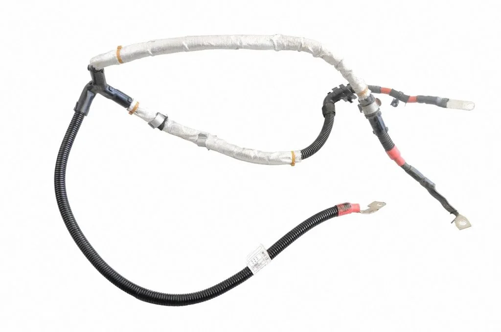Positive cable (battery) – BMW 4 Series F36 Gran coupe (2014-2017)