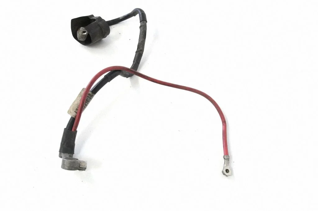 Positive cable (battery) – Volkswagen Golf IV (1998-2005)