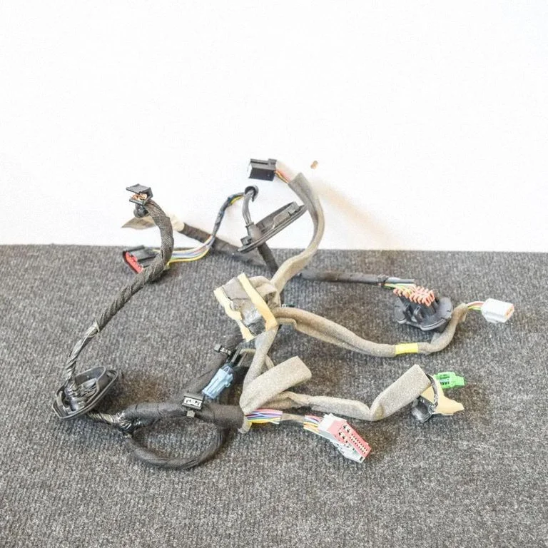 Rear door wiring loom – Volvo S60 (2014-2018)