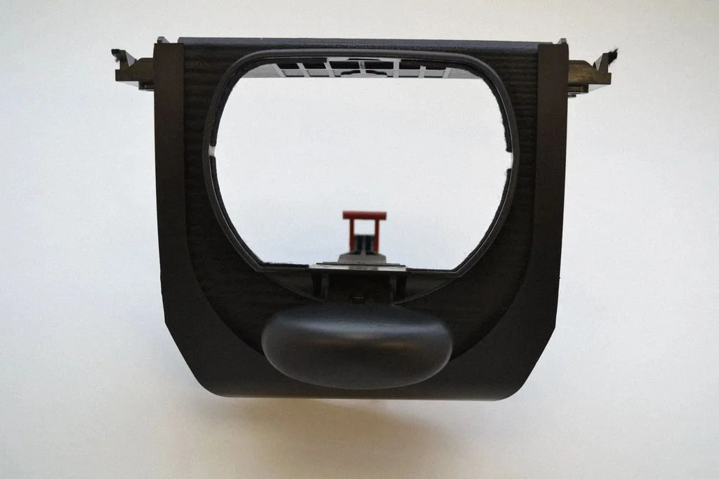 Steering wheel column trim – Mercedes-Benz E-Class W211 (2002-2009)