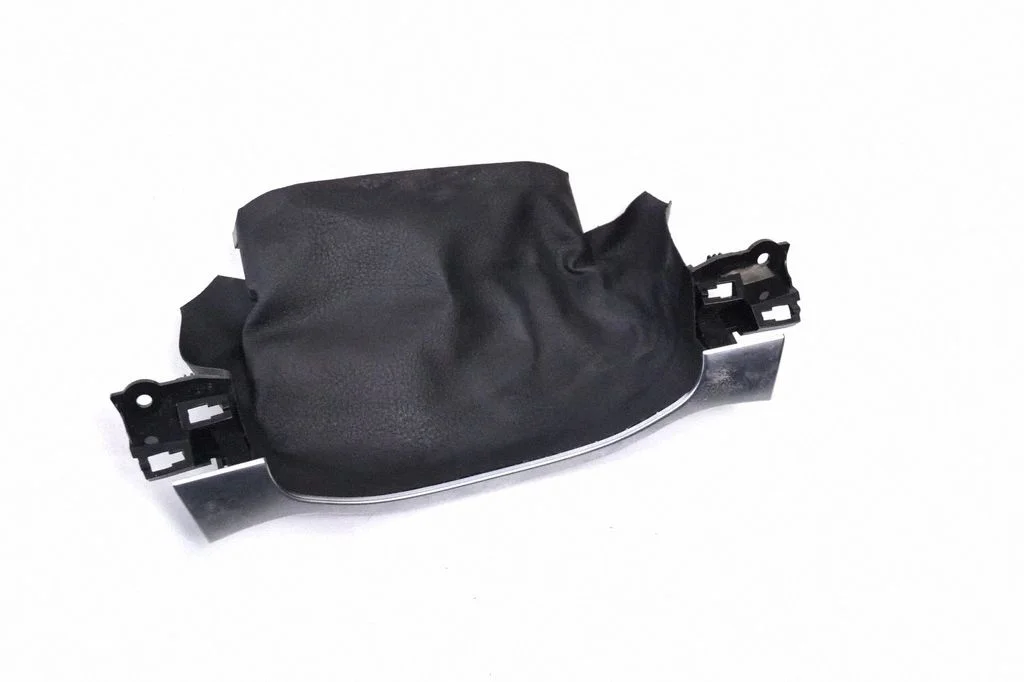 Steering wheel column trim 4G2853357