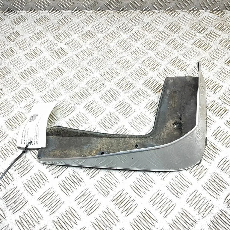 Front mudguard 0841450810 – Lexus LS UCF30 (2001-2007)
