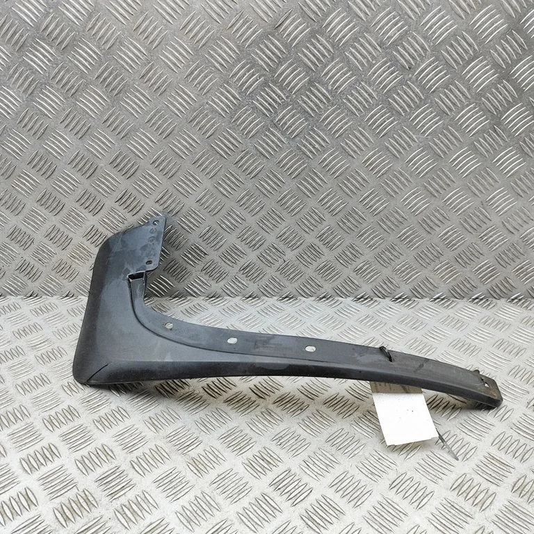 Front mudguard EB3B16A262A