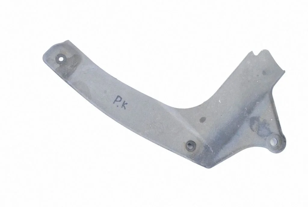 Front mudguard – Lexus RX 450H (2016-)
