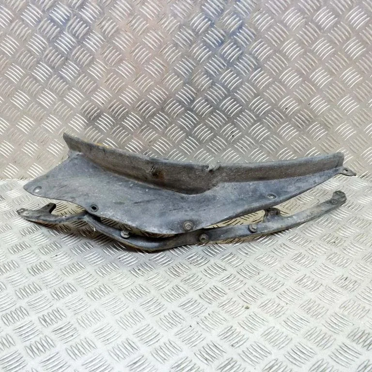 Front mudguard MB640804