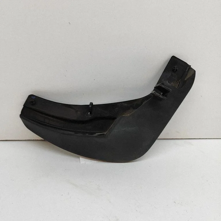 Priekšējais dubļusargs 57A075111A
