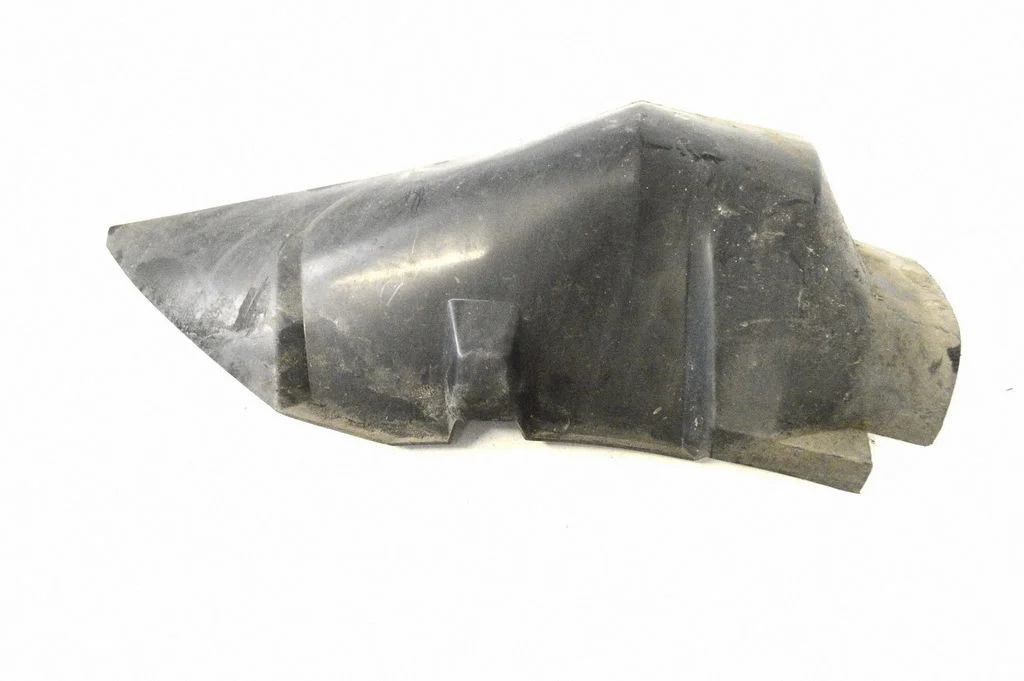 Priekšējais dubļusargs 6C1116F573AA