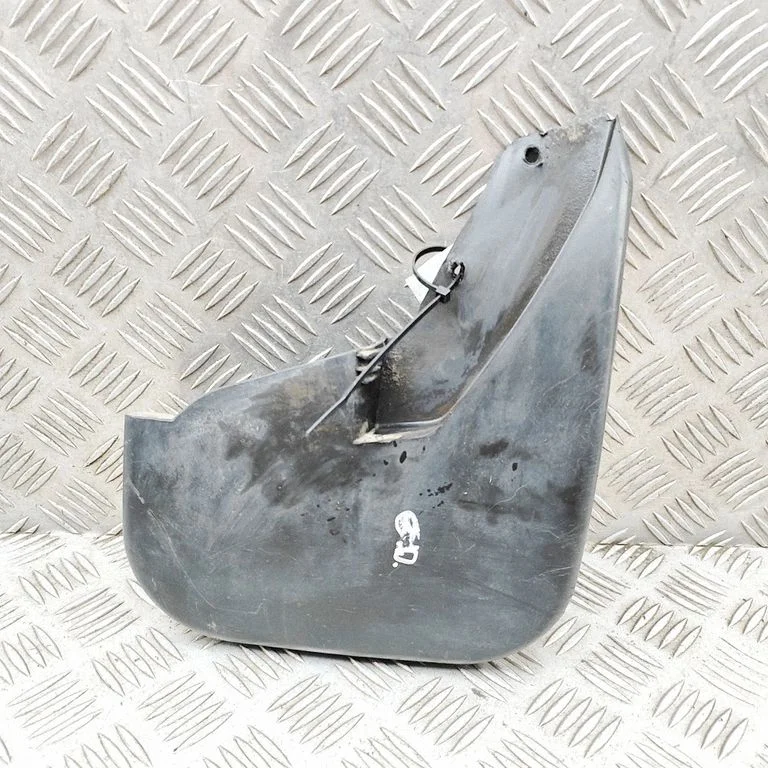 Aizmugurējais dubļusargs BK2128370AC5JA6