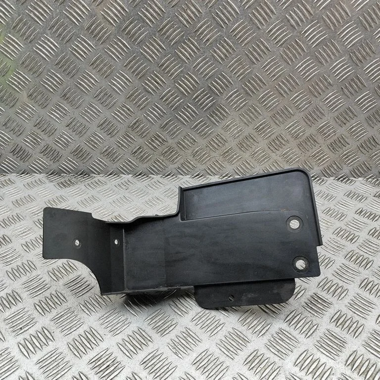 Aizmugurējais dubļusargs 768575MP0A