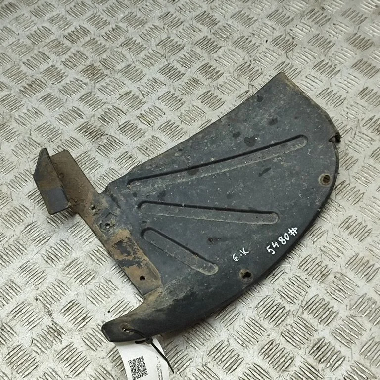 Aizmugurējais dubļusargs AB3956115AD