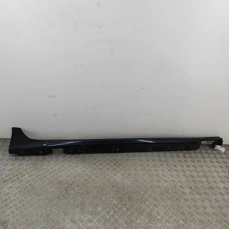 Próg 4G0853856M
