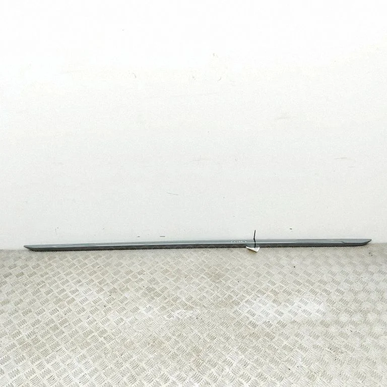 Sill 8W0853931A
