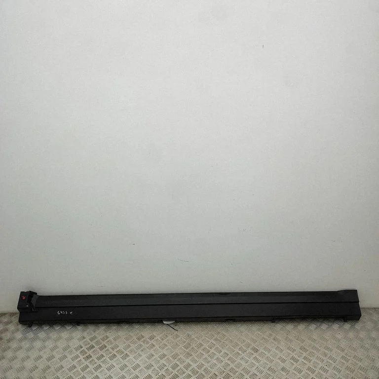 Lävepakk 768515MP0A