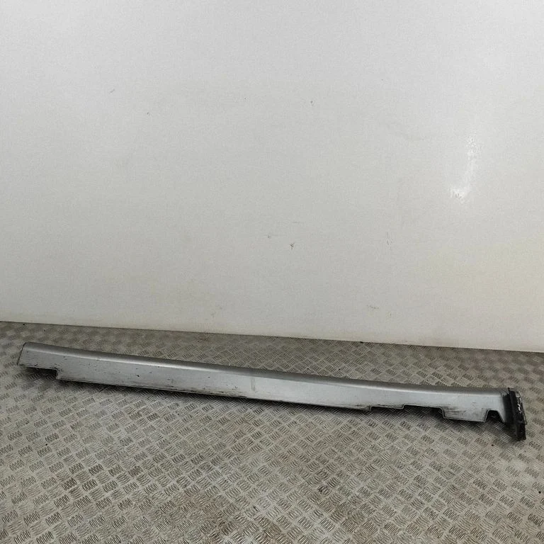 Lävepakk 87753CU000