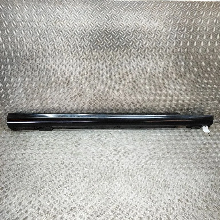 Slieksnis – Mercedes-Benz C klase W205 (2014-2021)