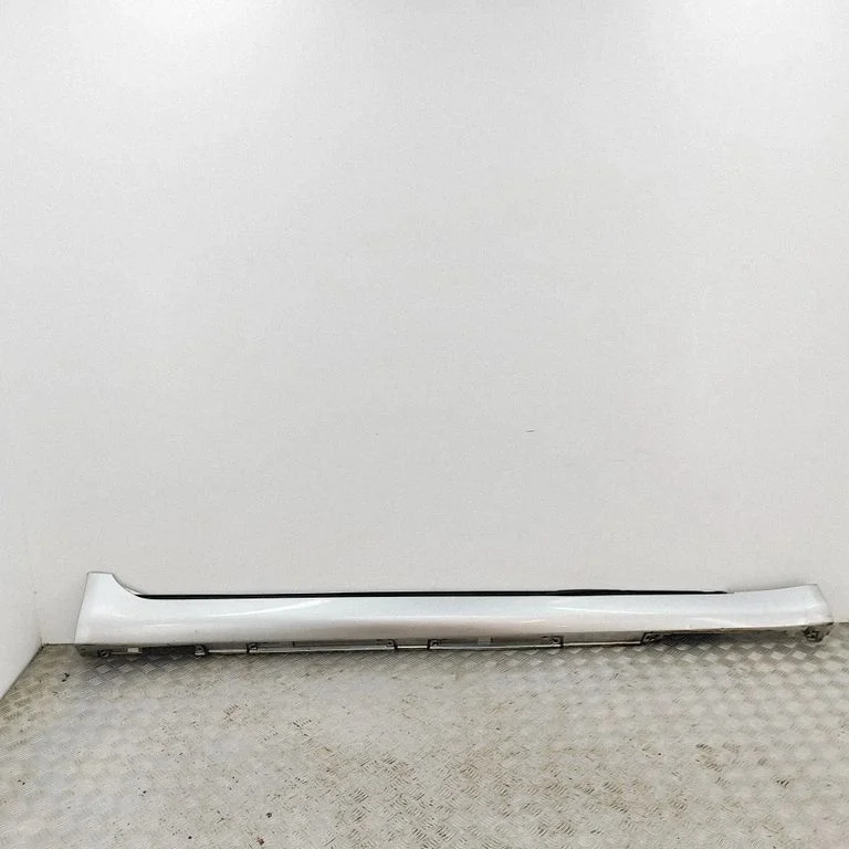 Sill 7585150901 – Lexus LS UCF30 (2001-2007)