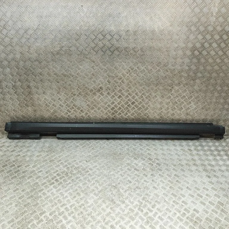 Sill 95C853752C